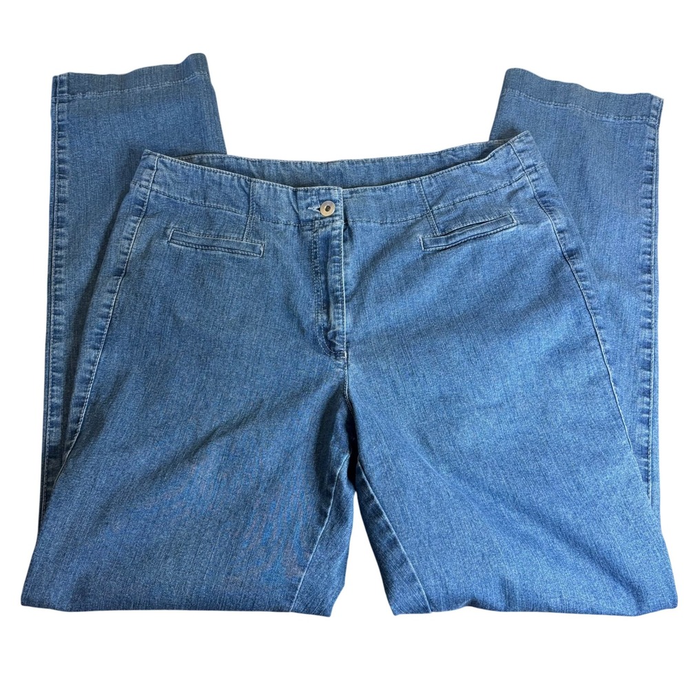 Geiger Collection Women's Blue Denim Flare Jeans Size 34